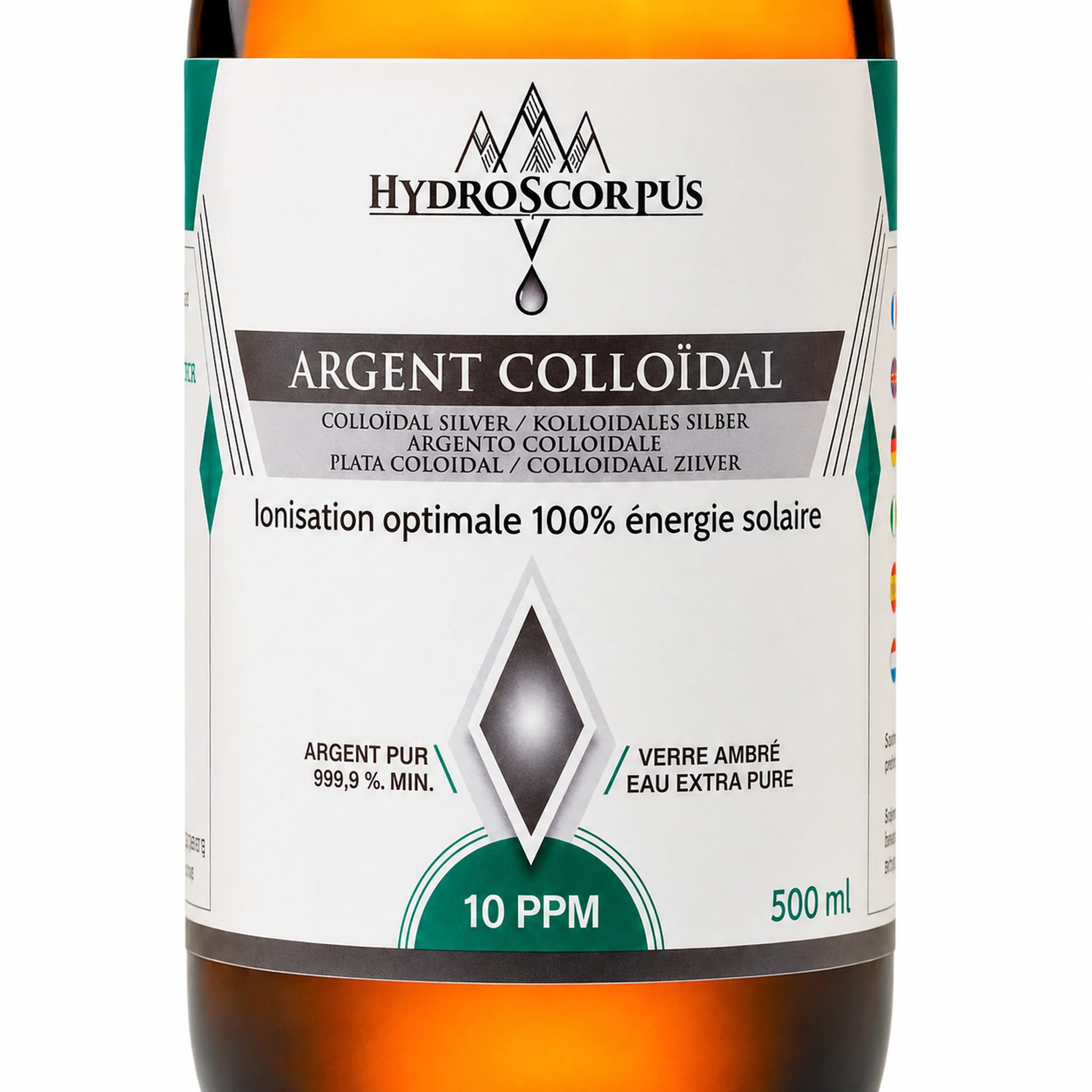 Gros plan de l’étiquette d’une bouteille Hydroscorpus d’argent colloïdal 10 PPM de 500 ml.